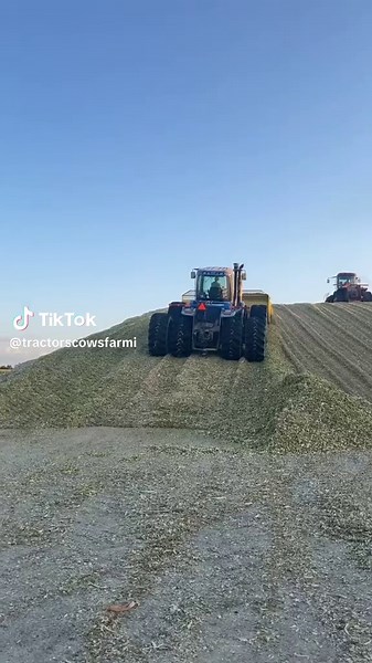 #farm #farming #farmlife #silage #tractor