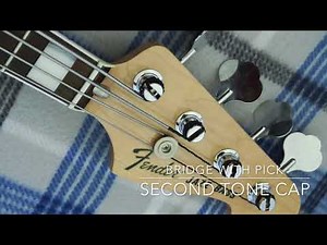 Fender 70s Classic series Vintera Jazz Bass
