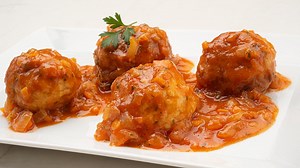 Albóndigas de pollo y queso por Karlos Arguiñano: sencilla, riquísima y nutritiva receta