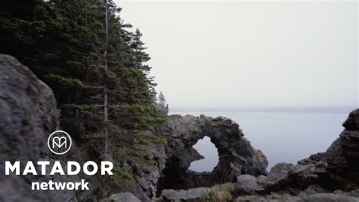 Explore Canada's Atlantic Coast by sea kayak in New Brunswick (35s)