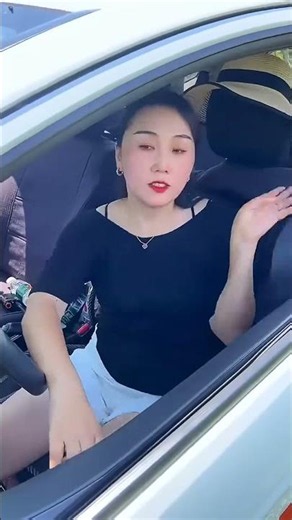 A Female Driver Demonstrates Classic Single #automobile #drivingreview #funny