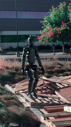 Did You Catch This? on Instagram: "The Figure Robot demonstrates it's new Helix Walking controller. #reels #movies"