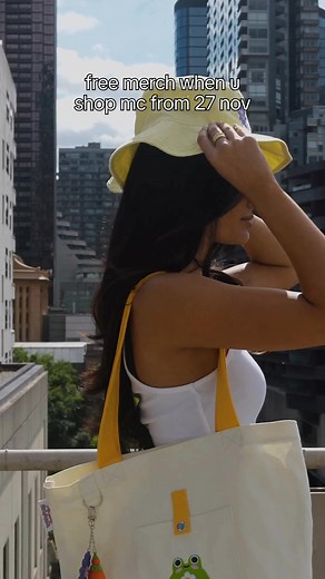 FREE* merch when you spend $100 or $200 from 27 Nov | Melbourne Central