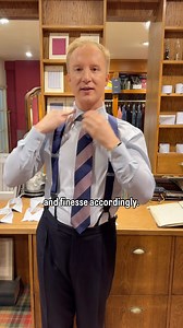 Since I’m not Gary Lineker, in this video I’m tying a Half Windsor knot. #etiquette #fashion #williamhanson @newandlingwood | William Hanson