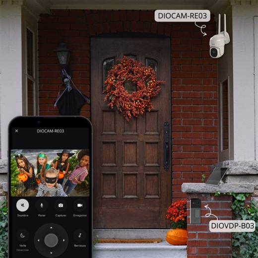 Halloween J-3 Grace à notre gamme de surveillance DiO, vous pourrez surveiller votre chez vous et voir aussi si des petits monstres envahissent votre jardin pendant Halloween ! DIO VDP-B03 : Un vidéophone connecté (grande portée wifi jusqu’ à 200 mètres), sans-fil, qui fonctionne sans électricité grâce à son panneau solaire ! Pour en savoir plus: https://diohome.com/videophone-dio-vdp-b03 DiOCAM-RE03: Surveillez et protégez les alentours de votre maison, grâce à cette caméra de surveillance gran