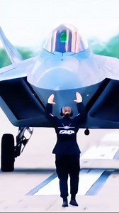 F-22 Raptor Fighter Jet in Action #womenpilot #femalepilot #pilot #usaf #f16 #f35 #f15 #military #aviationlovers #fighter #avgeek #foryou #foryoupagе #foryourpageシ #reelsviralvideo #usa #usareels #fypシ゚ #vlog #viralvideoreels #vibe #viralposts #viralreelsfacebook #viralvideosjedi #bestchallenge #goodvibes #goodtimes #foryou #foryourpageシ #fantasyart | Vitória