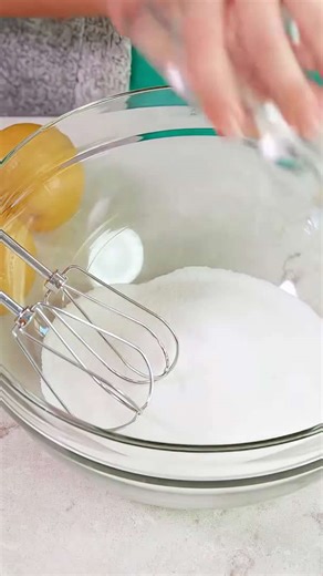 5 ingredient lemon bars #dessert #baking #cooking #cookingtutorial #lemon #lemonbars #lemonrecipe