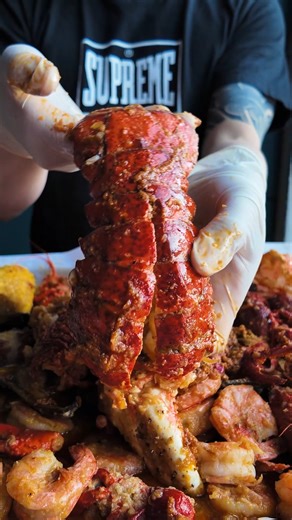 6.7K views · 54 reactions | We promise not to Hawk Tuah on your seafood 咽! #seafood #hawktuah #lobster | Lowcountry South Loop | Facebook