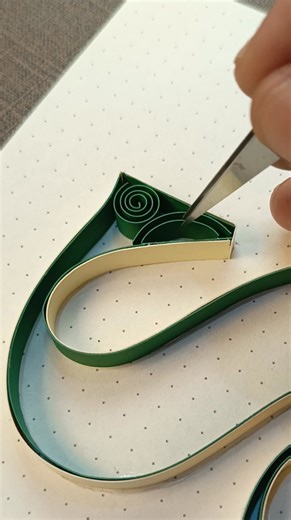 Uppercase S paper #artpaper #art #quillingpaper #letter #calligraphy #paper | Fun Paper