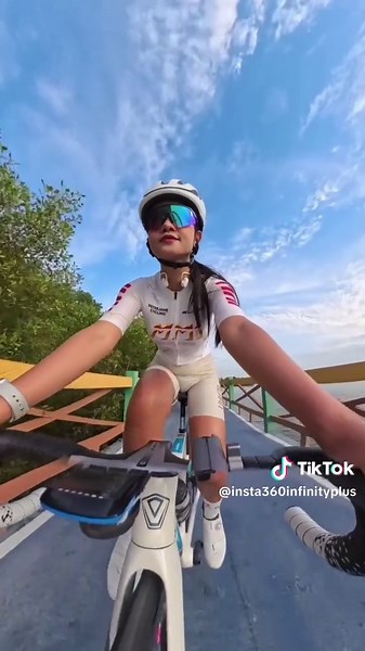 Songkran Video Contest: แสดงความสร้างสรรค์ของคุณ!