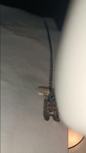 😍 Easy ZIG ZAG || How To Sew a Zig Zag Stitch (Tutorial) |PFaff Sewing Machine #shorts #pfaff