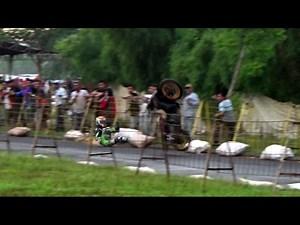 Road Race 2017 JUMPING FINISH Rio Adrian JATUH TERBANG MELAYANG Motornya ; Class MP 4