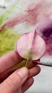 8.3K views · 89 reactions | How gorgeous and lifelike are these sugar hellebore flowers by Finespun Cakes & Pastries? #PninaApproved | Pnina Tornai | Facebook