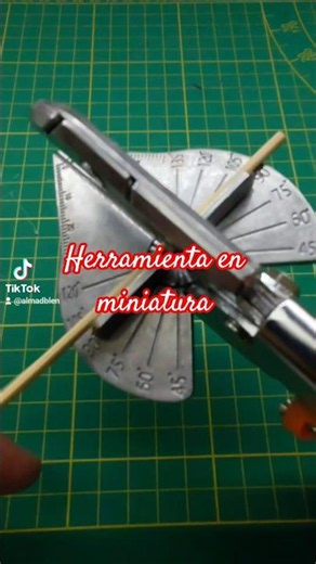 ¿Como se fabrica una GUADAÑA? #hechoamano #manualidades #miniatura #miniature #herramienta #handmade