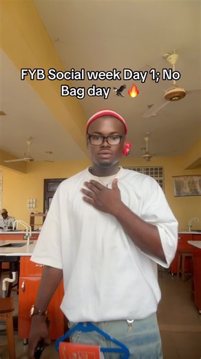 No Bag Day in Style: FYB Social Week Day 1