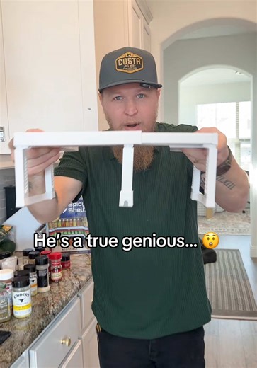 Essential Kitchen Hacks for Organizing Your Space