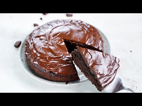 Avocado Chocolate Cake (Vegan & Gluten-Free Recipe)