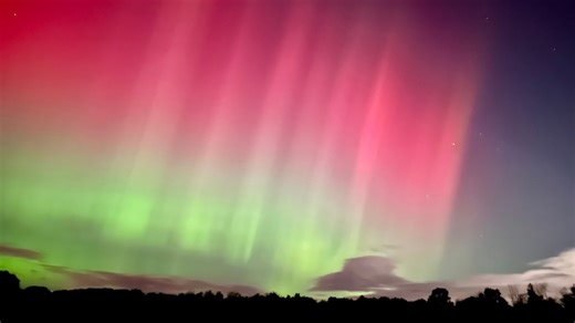 Northern Lights update: Could parts of Illinois see a light show Monday night?