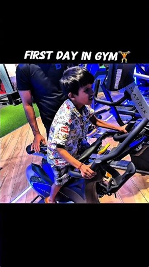 Kunali Ab Bodybuilding Karega😝 #souravjoshivlog #souravjoshivlogs