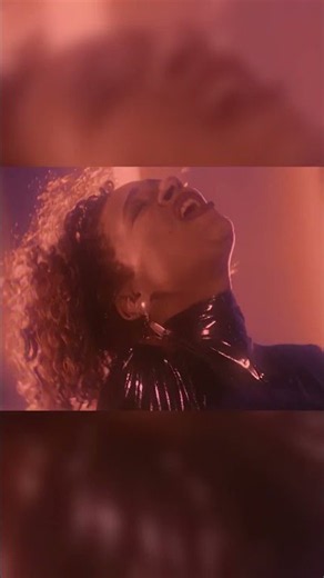Feel it everywhere — stream Rhythm Is a Dancer like it’s 1992🔥#snap #rhythmisadancer #eurodance #now