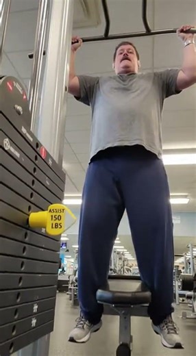 Assisted Pull-ups 😭 ego lift gone wrong — 150lb assist