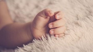 Naissance du premier enfant au monde issu de trois parents