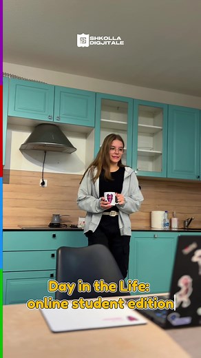 Ndjek kursin e programimit kudo që je! 👨🏻‍💻 #ShkollaDigjitale #DigitalSchool #onlineclass #onlinecourses #register #Education #registernow #fypシ #fyp