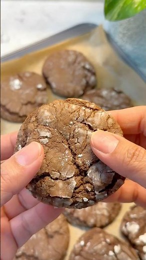 3 Ingredient Chocolate Cookies (Cake Mix Recipe!) #youtubeshorts #foodshorts #viral #cookies