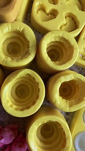 40K views · 453 reactions | Squealing over how adorable these scented wax melt cakes turned out!  #weddingcake #reveal #imadethis | The Starlit Corner | Facebook