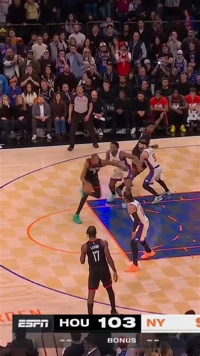 Grand Theft Alvarado… and he cashes it in when it matters most! #nba #josealvarado #newyorkknicks