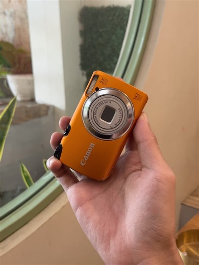 ANALOG & DIGICAM on Instagram: "✨AVAILABLE✨ ⋆˚࿔ CANON POWERSHOT A3200IS˚⋆ ✮⋆˙ 14 Megapixels ✮⋆˙ 💸 Harga: 1,850,000 📸 Kondisi: 𐙚 Preloved/second 𐙚 Kondisi fisik judge by pict. 𐙚 All fungsi normal (flash, zoom in/out, tombol, autofocus) 𐙚 Ready to use🔥🚀 🖼️ Hasil foto (tanpa edit) slide akhir 🎥 Video test unit slide kedua 🔴 Minus: Bekas pemakaian saja 🎁 Kelengkapan: — ★! Unit — ★! Batre — ★! Memory random 1-8gb — ★! Charger desktop/universal 🧬 Free: ౨ৎ ˖ ࣪⊹ Strap beads, pouch, sticker