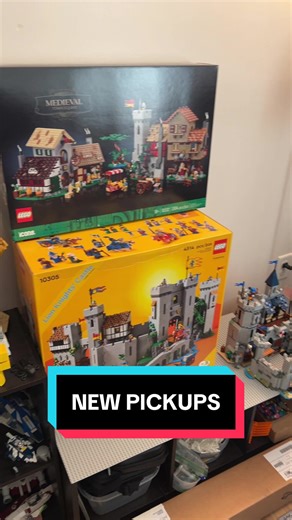 Gold scar! Can’t wait to build these #lego #lionknightscastle #medieval #collection #townsquare