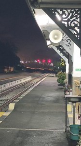 Kobaran api di malam yang sunyi, lokomotif kereta api parcel selatan kobong api🔥🔥🔥. #lokomotifkobong #cc203 #videokereta #videokeretaapi #railfans #railway #kobong #daop2 #train #trainz #fyp #reels #bukansepurbiasa #lokomotif #keretaapi | Ardan Mifta Varilla