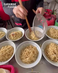 72K views · 1.1K reactions | The BEST Mi Sapi in Kuching   Sepinang Sari Cafe Mi Sapi Hj Salleh, Kuching ⏱ Open Daily (5am - 2pm) | Sarawak Foodie | Facebook