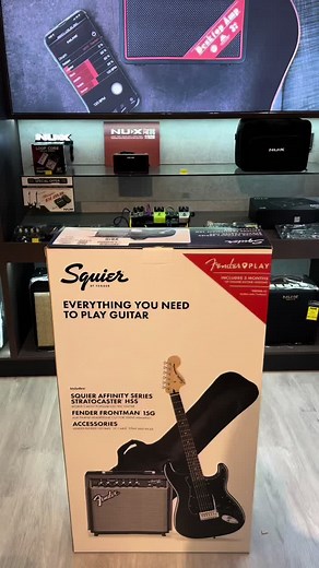 Unboxing Squier Affinity Series Stratocaster HSS & Amp