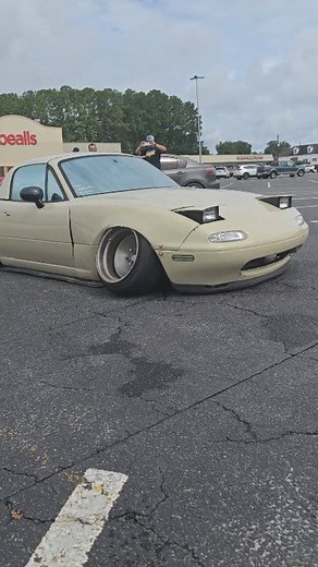 Super Lowrider Cruising & Dragging #lowered #lowrider #lowriderlife #lowridercars #lowriderlifestyle #lowriderworld #slammedcars | The Customized Ride