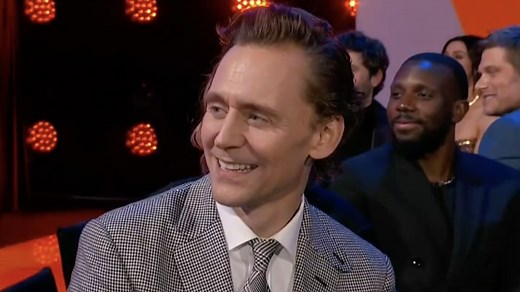 Tom Hiddleston's reaction caught on camera as ex Taylor Swift's praised at PCAs