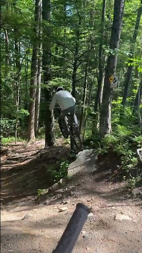 Thunder Mountain bike park fun! #ebike #mtb #scottbikes #downhillmtb #bikepark #jump #downhillbike