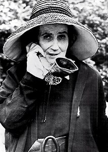 Eccentricity (behavior) - Alchetron, the free social encyclopedia