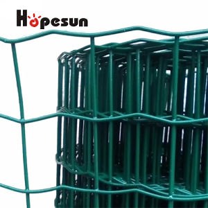 [Hot Item] High Quality Steel Welded Wire Mesh Fence Fortifence
