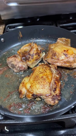 Weeknight dinner. #onepot #weeknightdinner #chickenrecipe #allclad