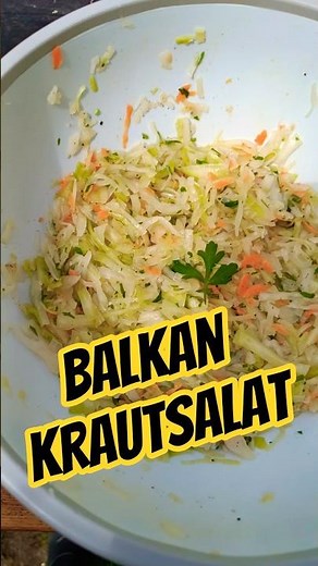 Here's how to make the best Balkan coleslaw, easily! #coleslaw #salad #doityourself