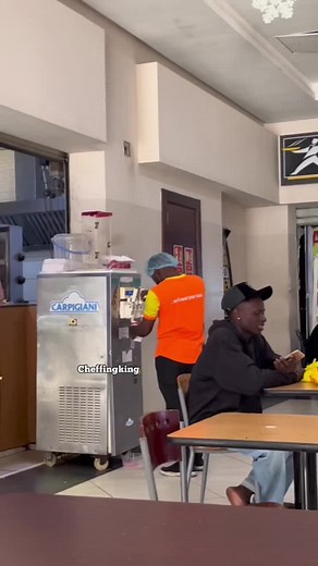 Merry Christmas Fams 🤭🤭🤭 #viral #prank #funny #laugh #lol #funnyvideos #viralvideo #trending #cheffingking #blowthisup #goviral