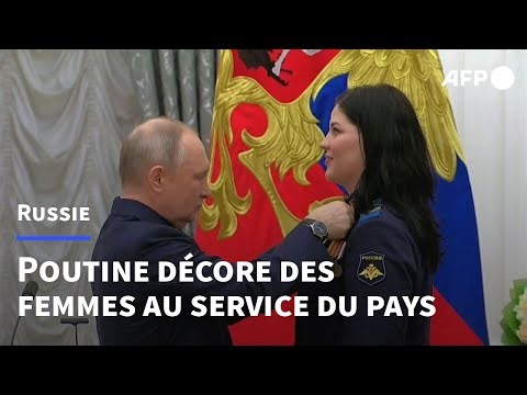 Poutine célèbre les femmes au service de la Russie pour le 8 mars | AFP