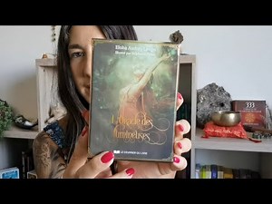 Revue: L'Oracle des Lumineuses