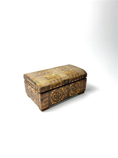 Vintage Hand Carved Wood Box - Etsy