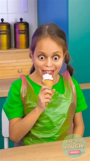 No more ice cream mess 😫 #cleaning #diy #hacks #useful