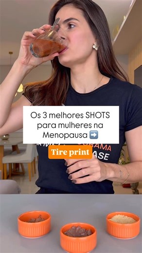 Thais Dias | Climatério e Menopausa on Instagram: "⚠️ Se você tiver gastrite, esofagite ou refluxo não use limão ou vinagre de maçã e observe sua tolerância aos shots em jejum ⚠️ Se você tiver Endometriose ou Mioma não use Maca Peruana Hoje te ensino 3 shots para a menopausa 🍋🔥 Cada um com um propósito específico para essa fase da vida em que o corpo muda e a forma de cuidar dele também. ✅ Dentro do PEM eu te mostro todas as combinações completas, preparo de chás, shots, alimentos terapêuticos