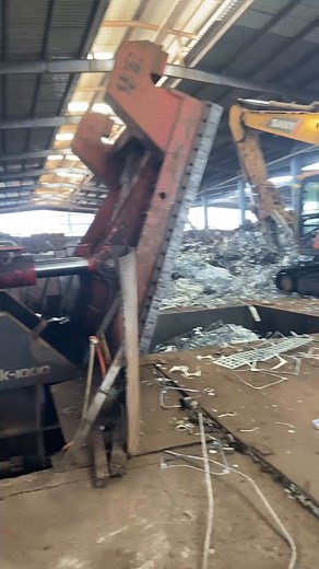 Scrap Metal Baler in Action #ScrapMetal #Recycling #IndustrialMachinery | Machinex Dynamics