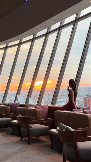 10K views · 92 reactions | Your Bangkok escape, complete in one place  Wake up to breathtaking Chao Phraya River views and relax in the comfort of your room. From sunrise over the river to nights filled with city lights, music, and flavours — everything you could wish for is right here.  Book now > qrcodes.pro/BookMHB #MillenniumHiltonBangkok #staycation #riversideescape #HiltonForTheStay | Millennium Hilton Bangkok | Facebook